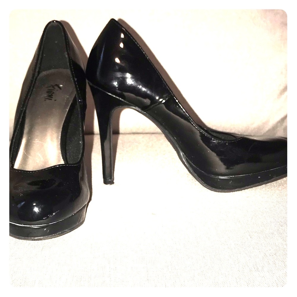 Black heels